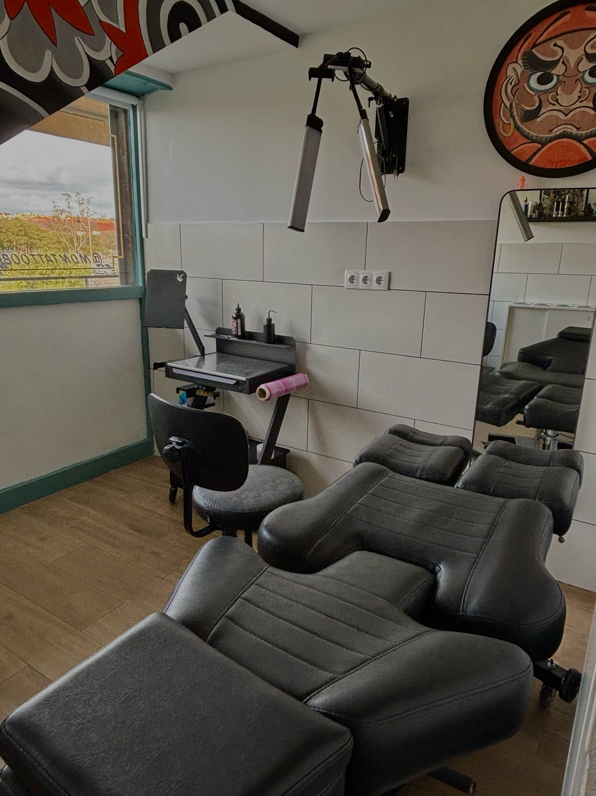 Estudio de tatuajes en Badalona. Diseños únicos, tatuadores profesionales y un espacio creado para el arte.