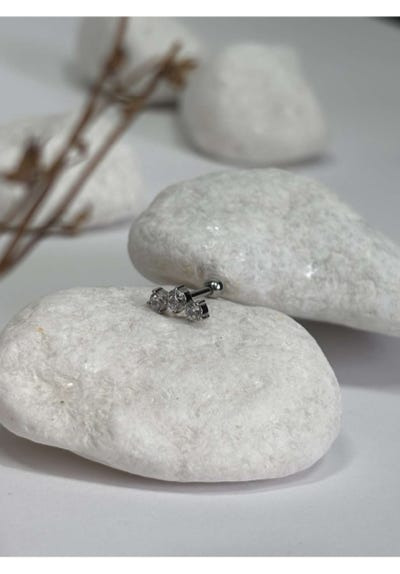 mon tattoo el mejor estudio de piercing de Badalona